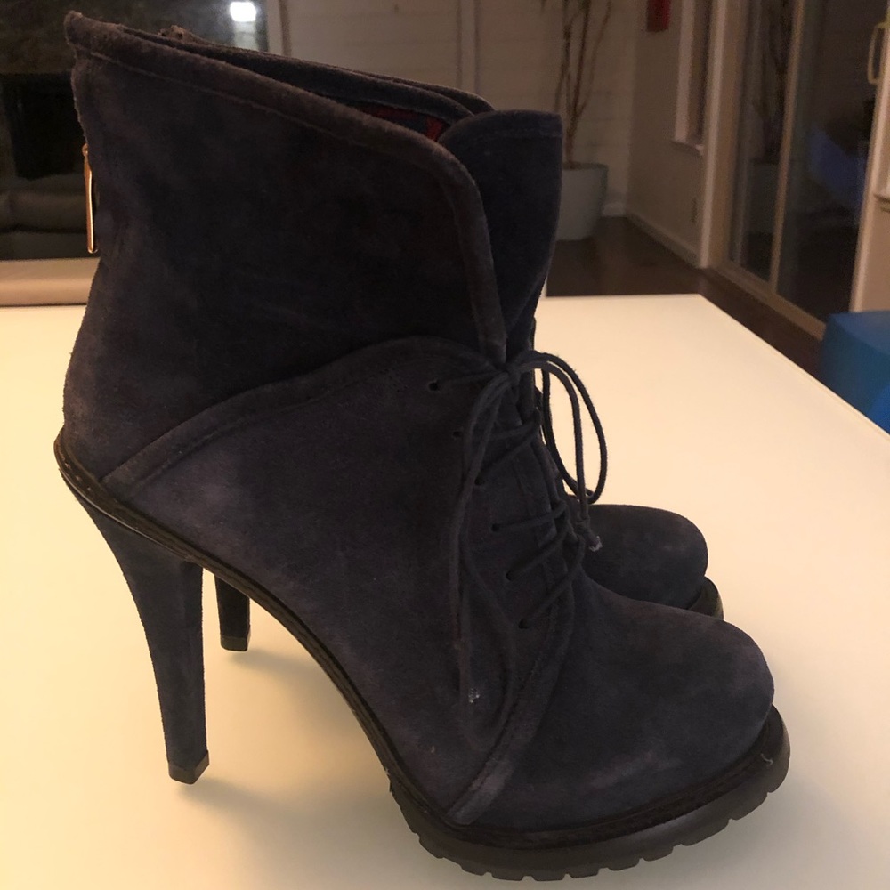 Elizabeth and James booties